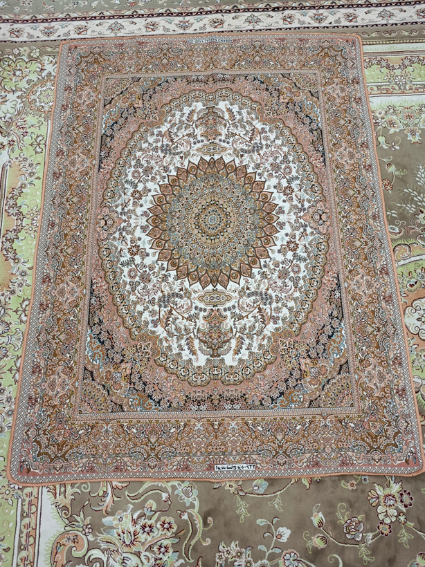روفرشی ابریشمی(12متری) ابرند نساج یزد کد226
